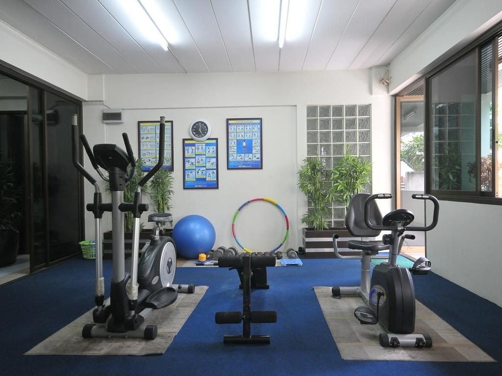 พี พาร์ค เรสซิเดนซ์ จรัญสนิทวงศ์ Hotel กรุงเทพมหานคร ภายนอก รูปภาพ