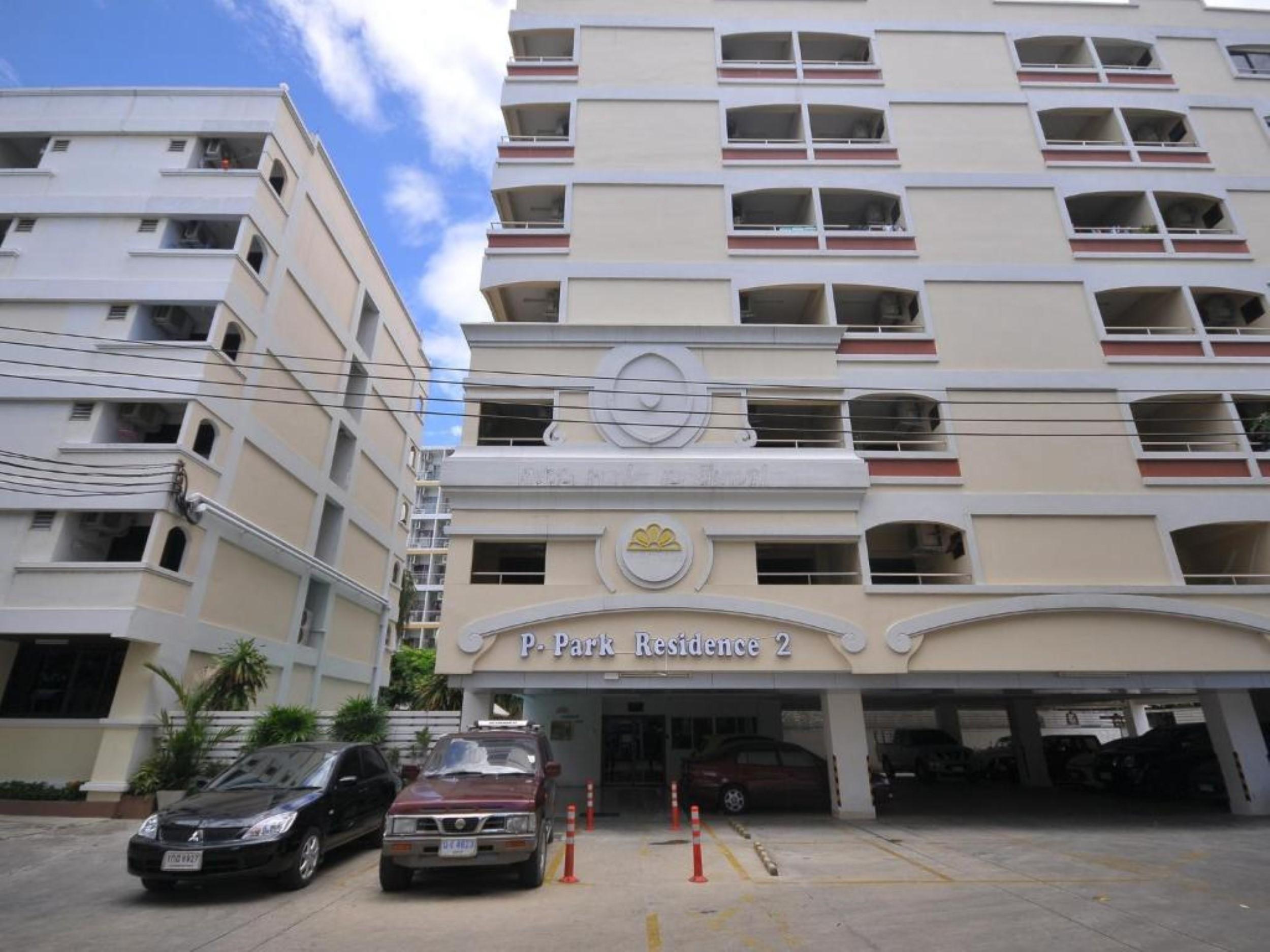 พี พาร์ค เรสซิเดนซ์ จรัญสนิทวงศ์ Hotel กรุงเทพมหานคร ภายนอก รูปภาพ