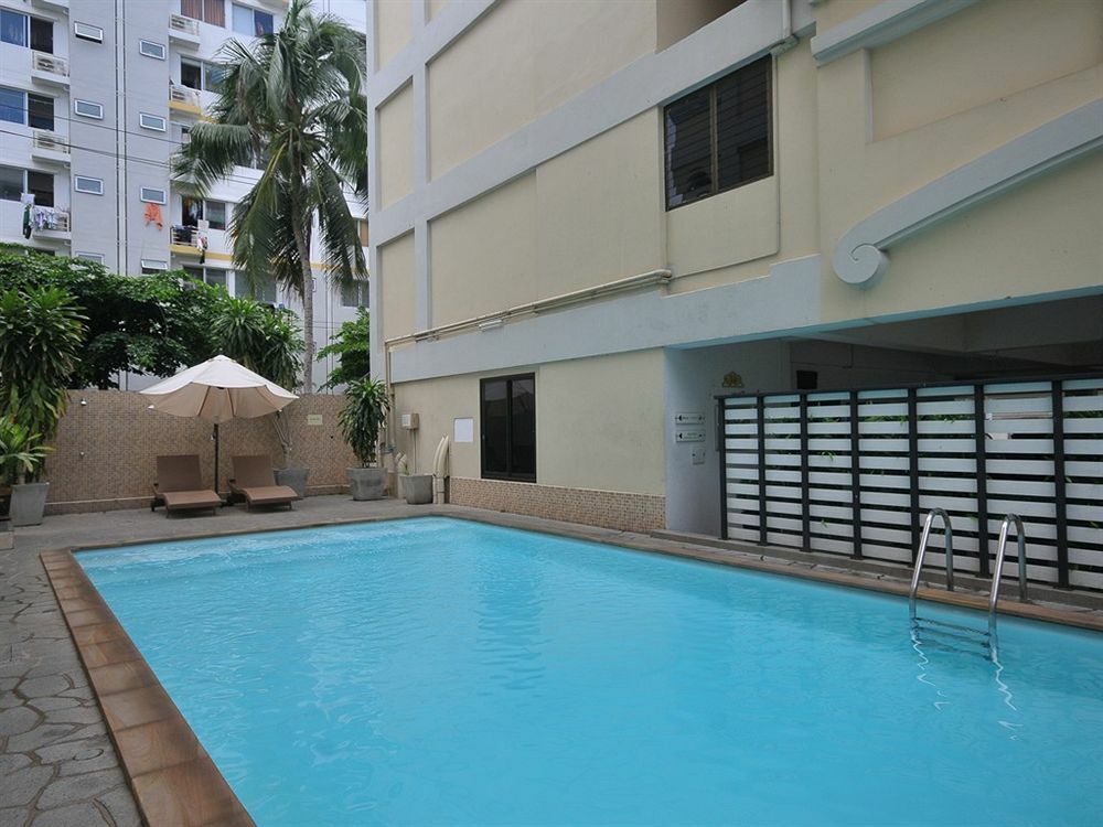 พี พาร์ค เรสซิเดนซ์ จรัญสนิทวงศ์ Hotel กรุงเทพมหานคร ภายนอก รูปภาพ