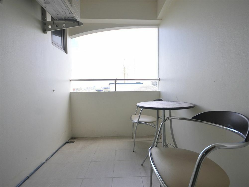 พี พาร์ค เรสซิเดนซ์ จรัญสนิทวงศ์ Hotel กรุงเทพมหานคร ภายนอก รูปภาพ