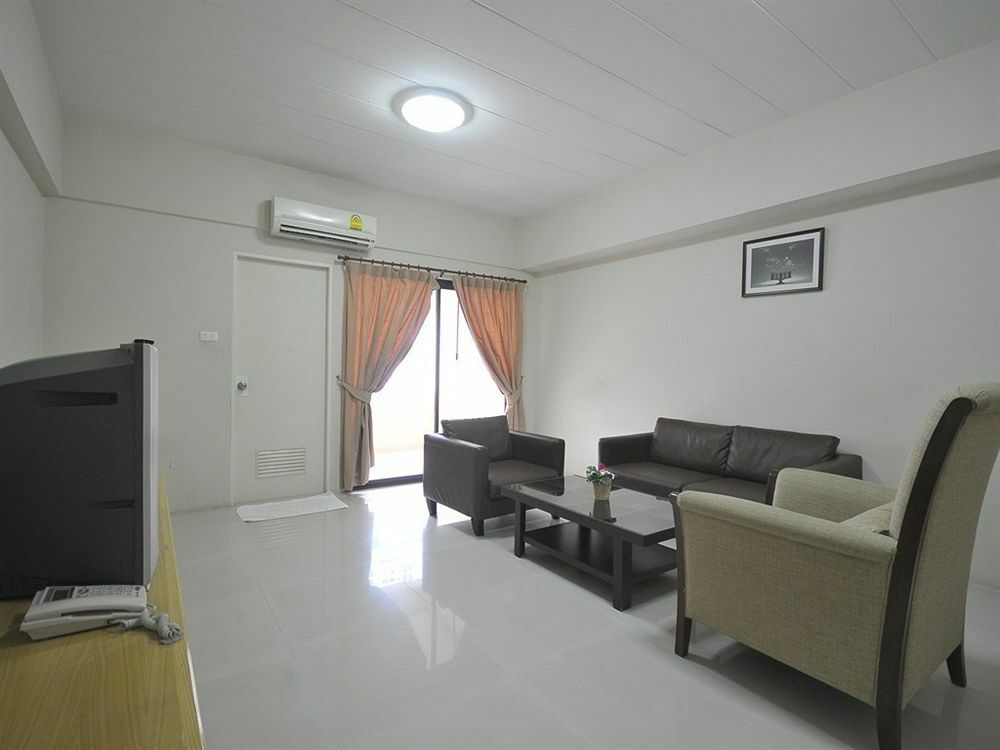 พี พาร์ค เรสซิเดนซ์ จรัญสนิทวงศ์ Hotel กรุงเทพมหานคร ภายนอก รูปภาพ